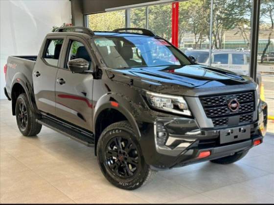 NISSAN FRONTIER 2.3 16V TURBO DIESEL PRO4X CD 4X4 AUTOMÁTICO
